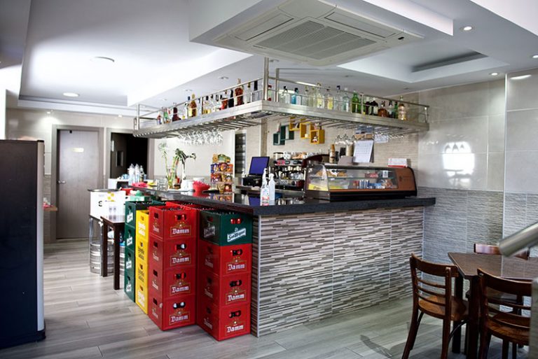 bar savory interior 768x513