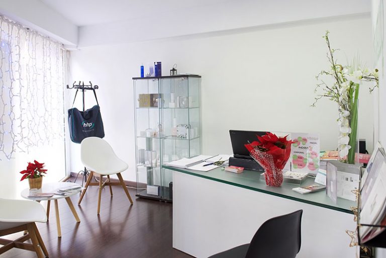 cos and vello interior 768x513