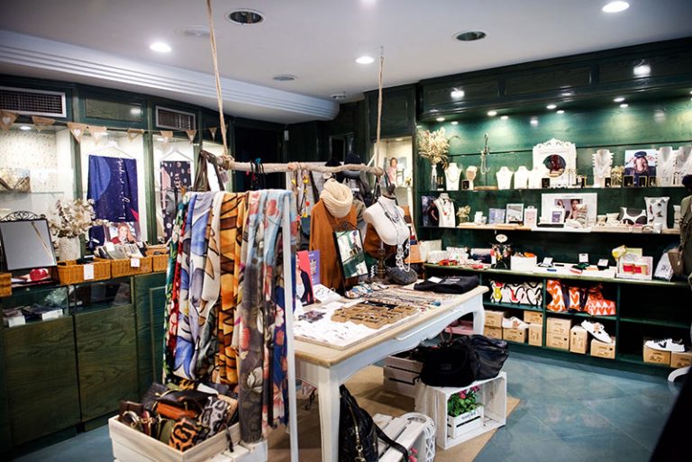 el cactus rosa interior 2 768x513