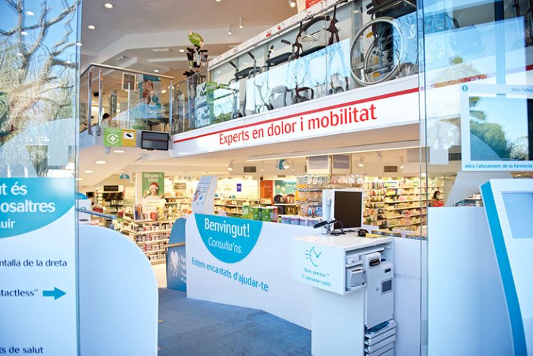 farmacia torreblanca interior 768x513