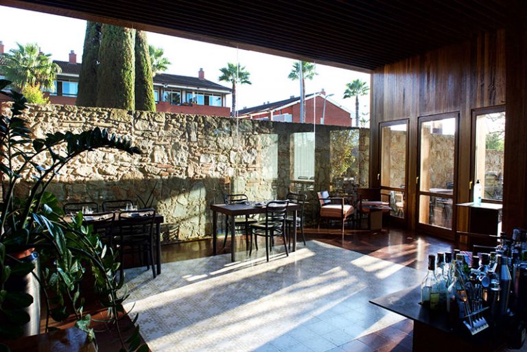 follia interior 3 768x513