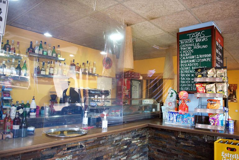 koma kasa bar interior 768x513