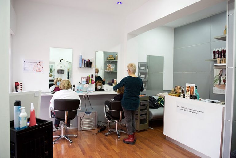 kriss colors interior 768x513