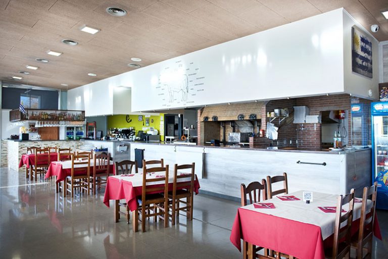 restaurant charruas interior 768x513