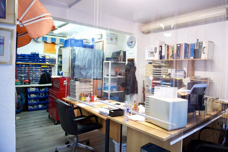 toldos collblanc interior 2 768x513