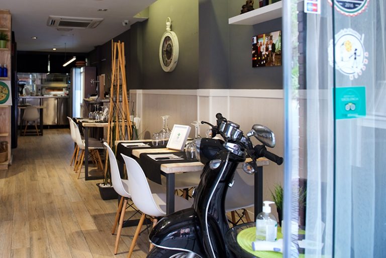 restaurant bianco interior 2 768x513